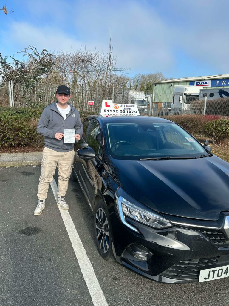 481696557 2319755375047254 5131003558725201138 n 768x1024